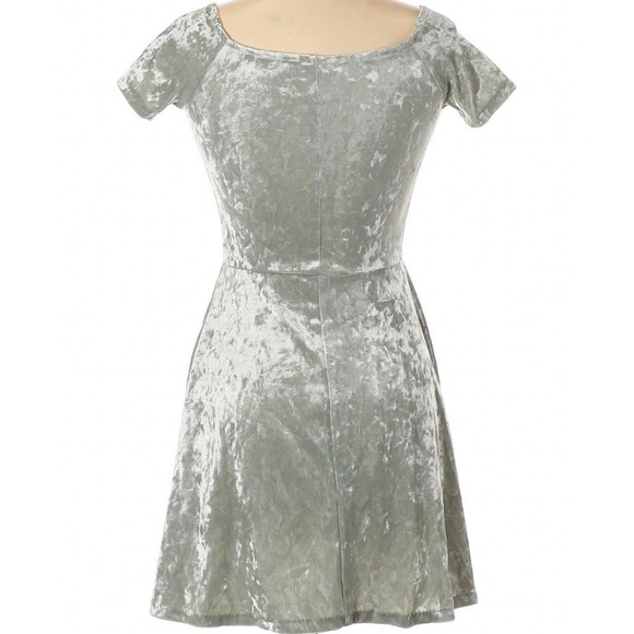 SOLD - Picture 2 of 3